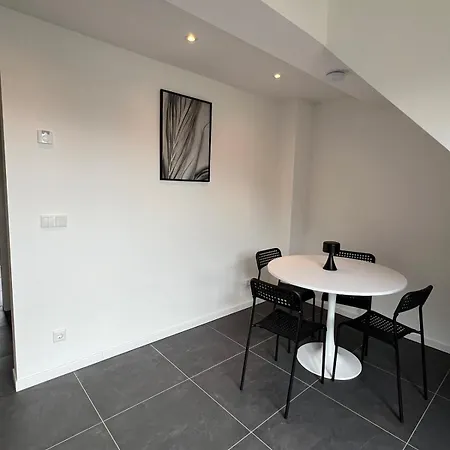 Helle Dg-wohnung Zentral, 4p אסן